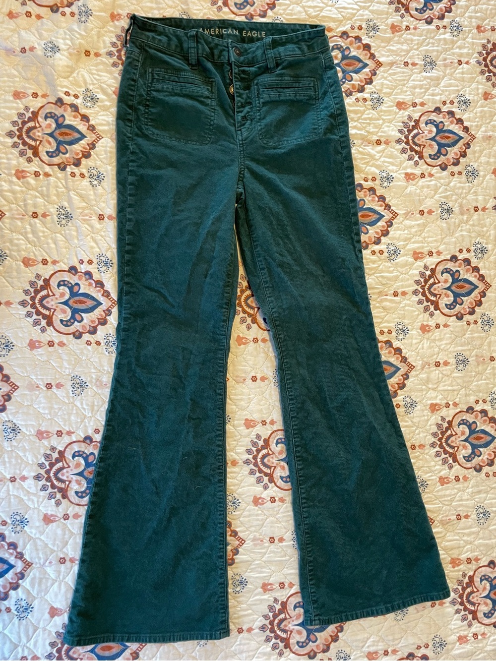 AMERICAN EAGLE Emerald Corduroy Super Hi Rise Flare Sz 4